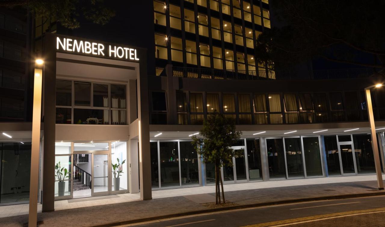 Hotel Nember Lido di Jesolo Buitenkant foto