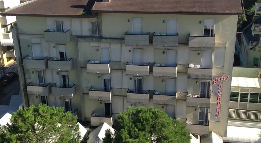 Hotel Nember Lido di Jesolo Buitenkant foto